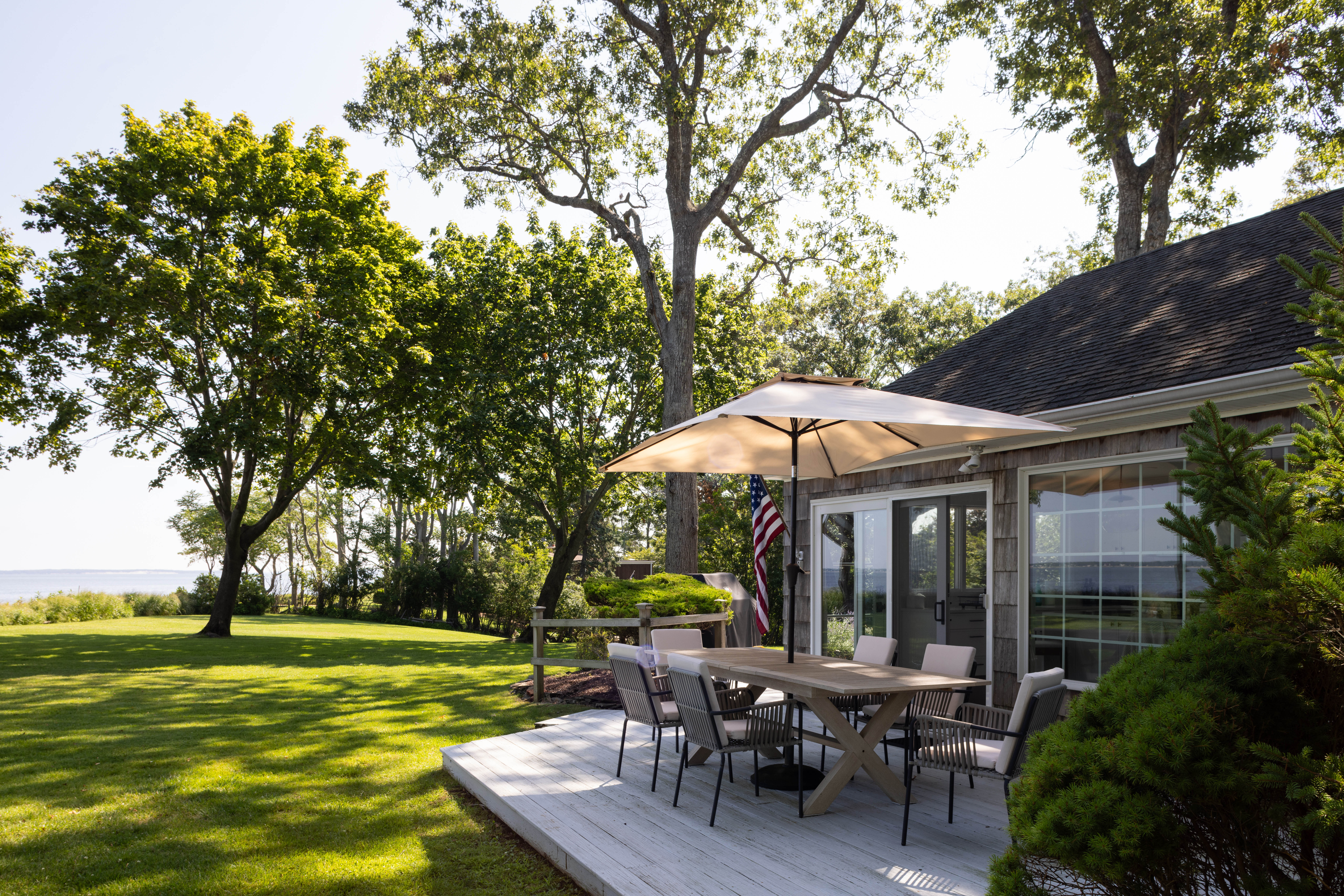 Clairedale Cottage | Hampton Bays | Charming Beachfront Retreat